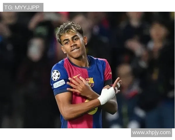 两亿美元足球明星的传奇之路与背后故事揭秘 两亿美元足球明星的传奇之路与背后故事揭秘